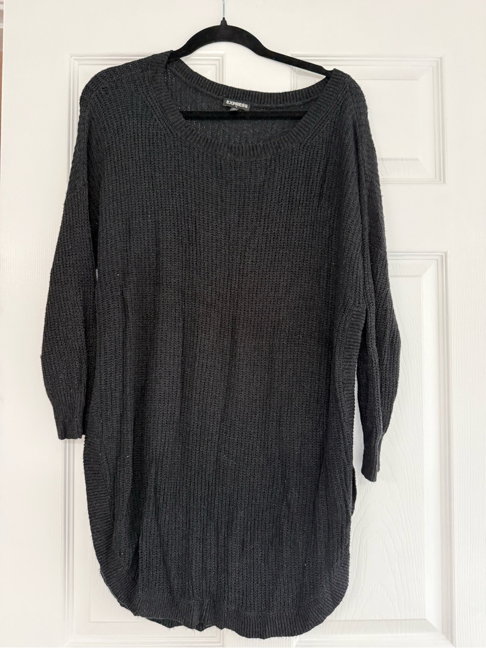 Express Black Ribbed Scoop-Neck Sweater Tunic